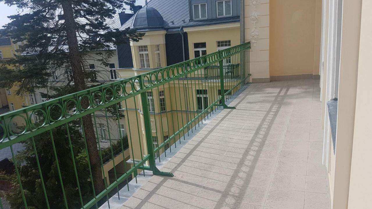 Apartman U Kolonady Маріанські Лазні Екстер'єр фото