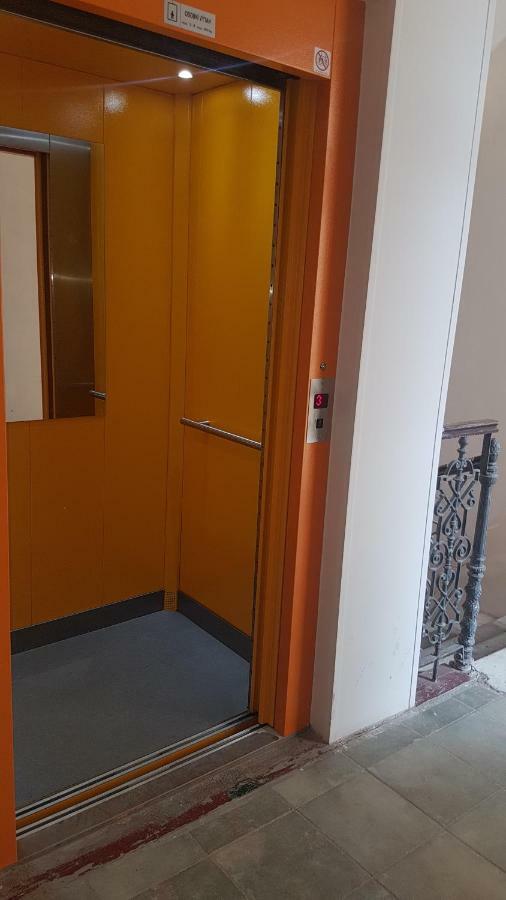 Apartman U Kolonady Маріанські Лазні Екстер'єр фото